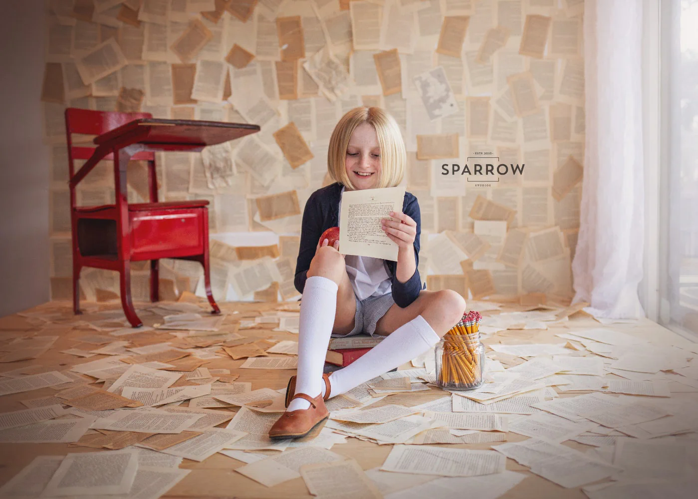 Back-to-school portrait from Sparrow Studios' Back to School series, photograph 8 of 17.