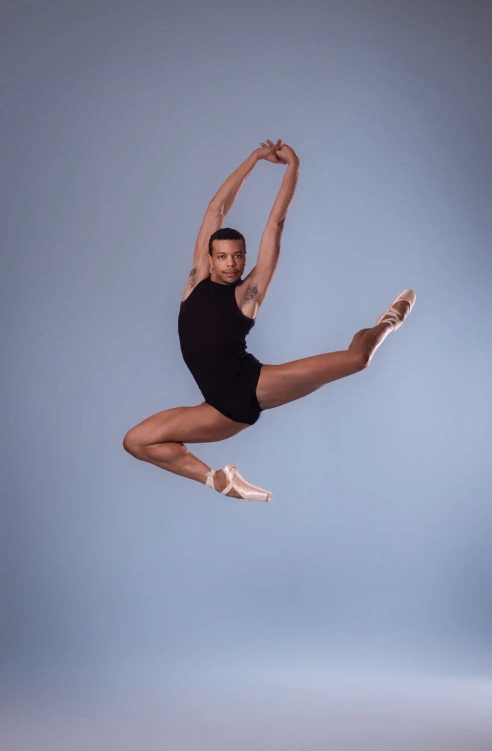Dance portrait from Sparrow Studios' Ballet Poses series, photograph 15 of 32.
