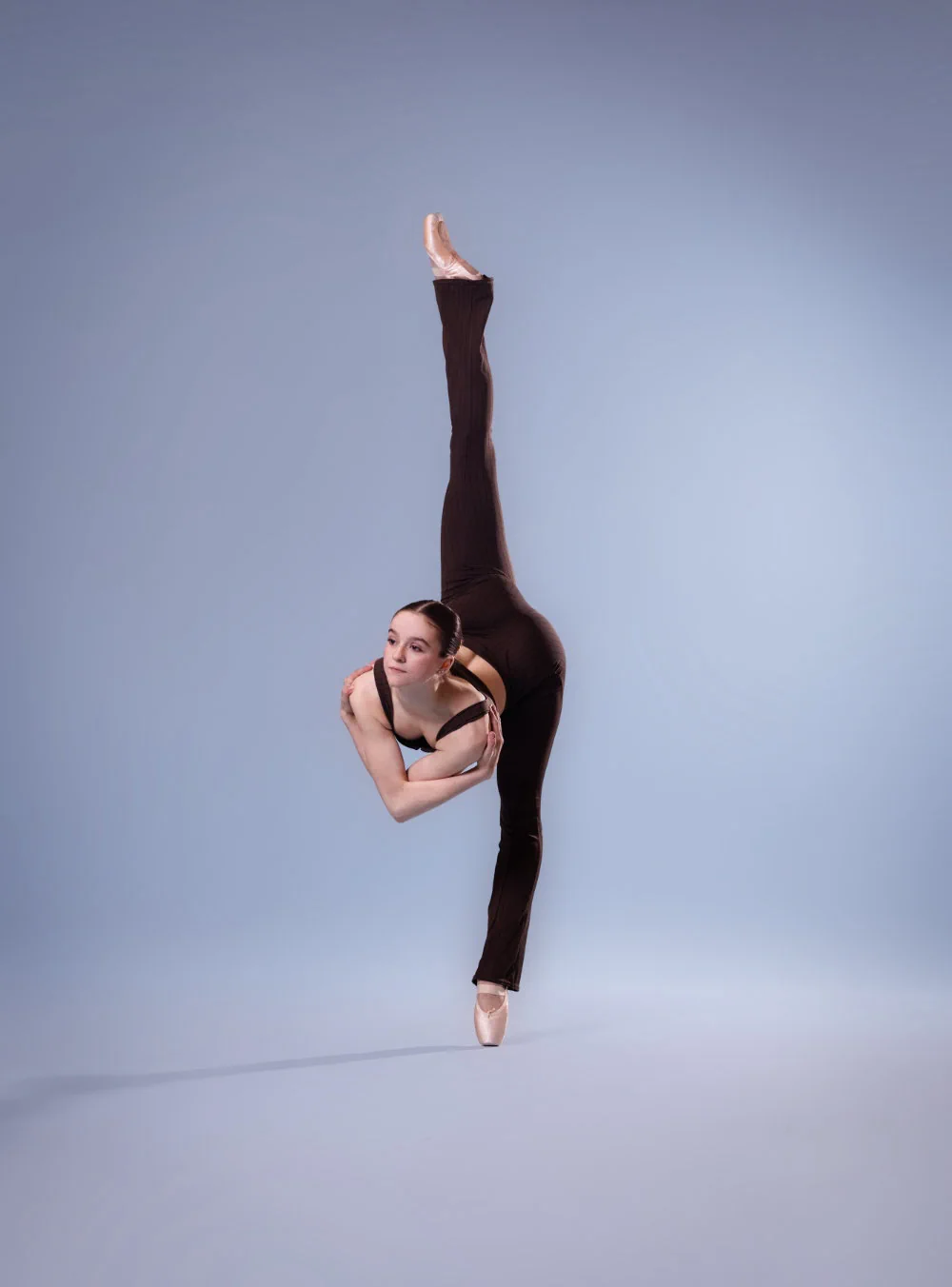 Dance portrait from Sparrow Studios' Ballet Poses series, photograph 19 of 32.